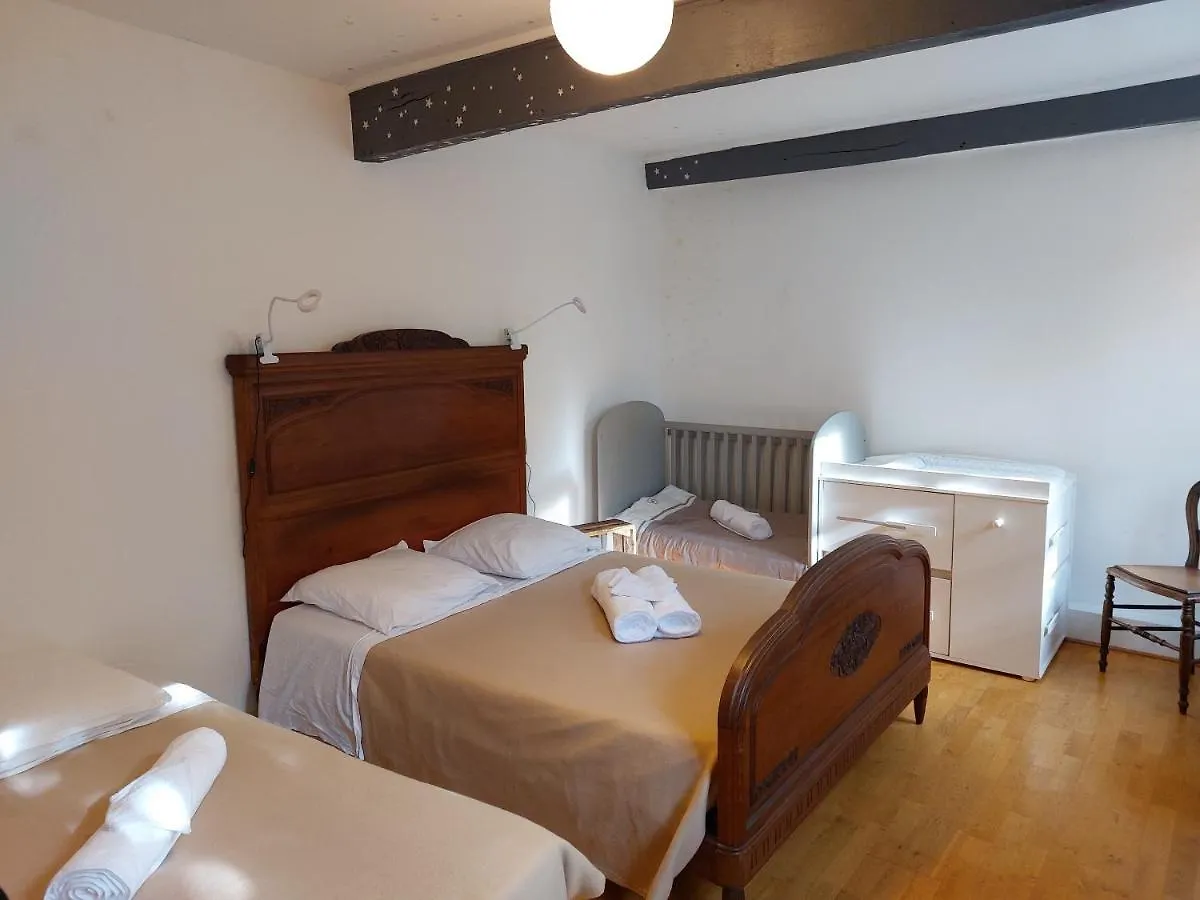 La cambuse des gones - Gîte 3 chambres Thurins Hébergement de vacances