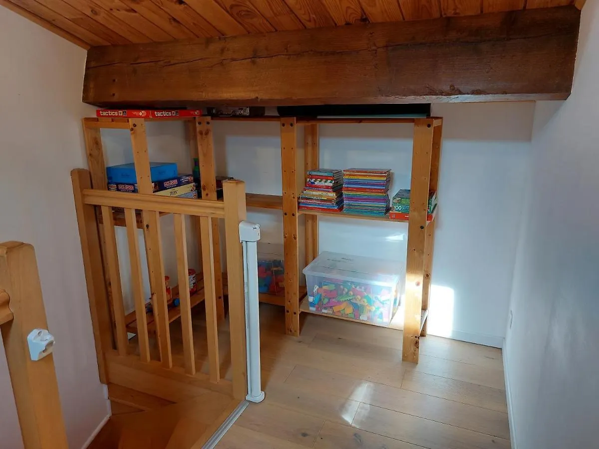 La cambuse des gones - Gîte 3 chambres Thurins France
